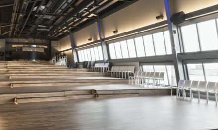 COREtec levert vloeren voor Antwerpse feestzaal