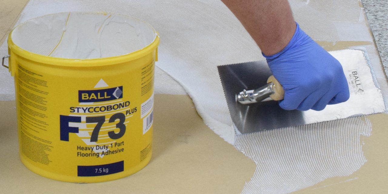 Nieuw van F. Ball: Stycobond F73 PLUS