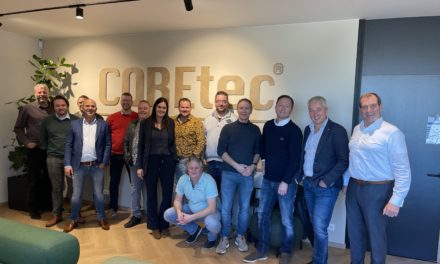 Groep detaillisten bezoekt COREtec in Kruisem