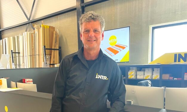 INTR. timmert aan de weg met heropening INTR. Point Hengelo