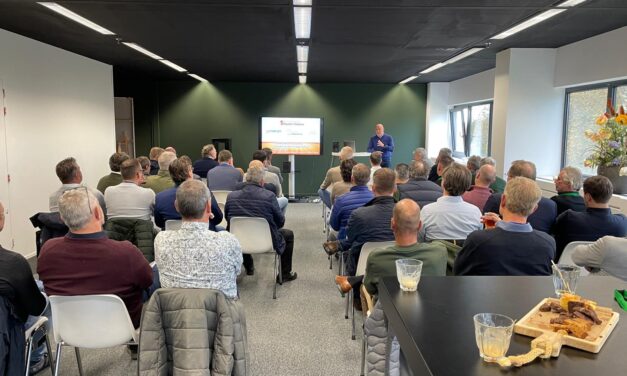 Bijeenkomst markeert kick-off promotie van houten vloeren