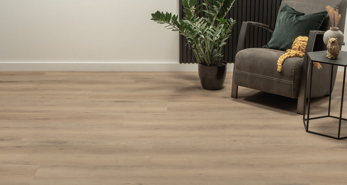 Floer introduceert Landhuis Click PVC