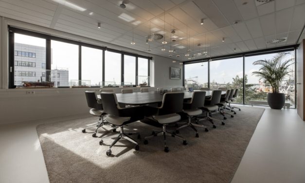 Rob van der Ent (Holland Floor) wil niet stoppen, wel afbouwen