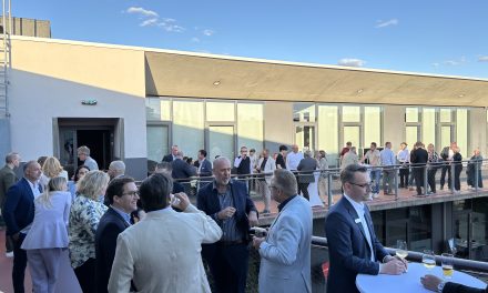 Opening Designflooring en mlfor Brand Experience Centre in Frankfurt