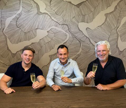 VAN ZWEDEN WONEN VERHUIST EN OPENT EEN QUICK-STEP INSPIRATION SHOP